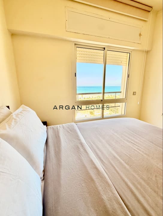 Piso de 2 Habitaciones con Vistas al Mar en Alquiler en Malabata, Tánger